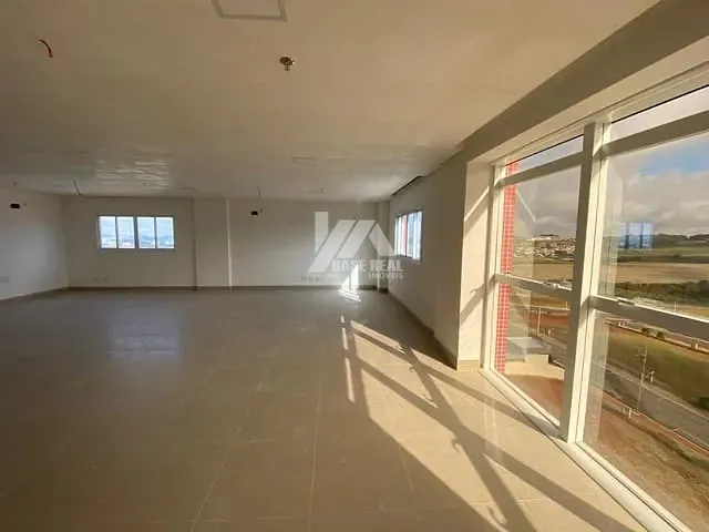 Sala com 150m², à venda ou para alugar, no bairro Cidade dos Lagos em Guarapuava