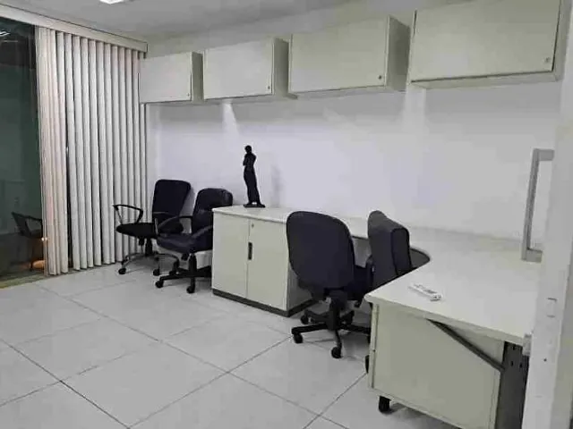 Sala à venda, no bairro Centro em Campos dos Goytacazes