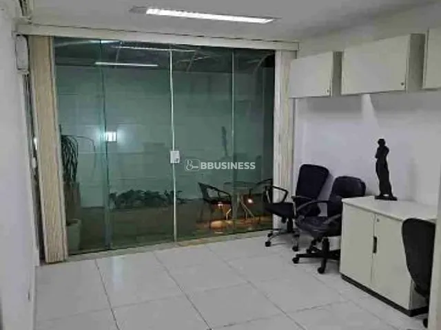 Sala à venda, no bairro Centro em Campos dos Goytacazes