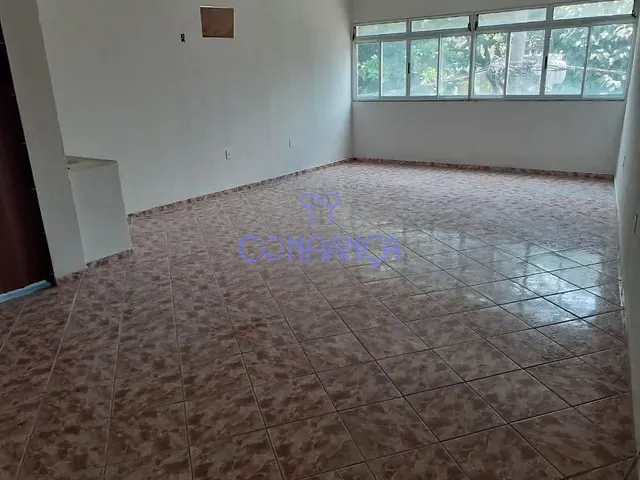 Sala com 40m², para alugar, no bairro Campo Grande em Rio de Janeiro
