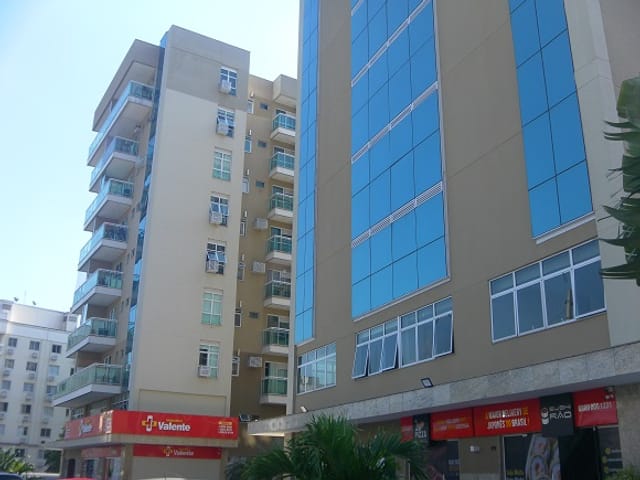 Foto do Sala - Excelente sala comercial, com banheiro, infraestrutura, frente, 1ª locação, vista para piscina | Hilmar
