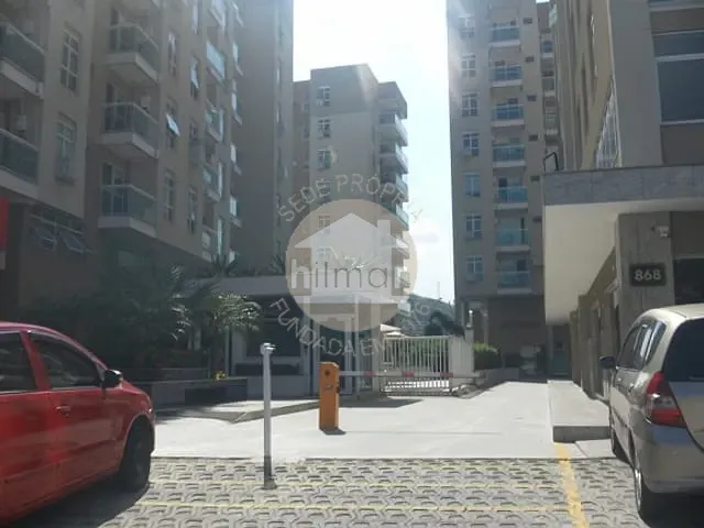 Sala para alugar, no bairro Taquara em Rio de Janeiro