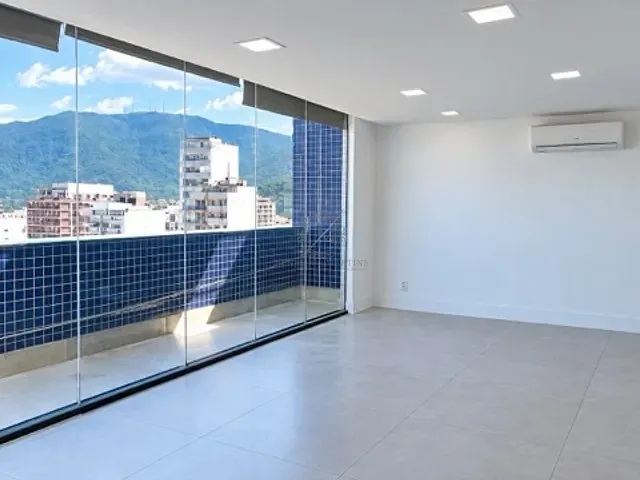 Sala com 95m², para alugar, no bairro Ipanema em Rio de Janeiro