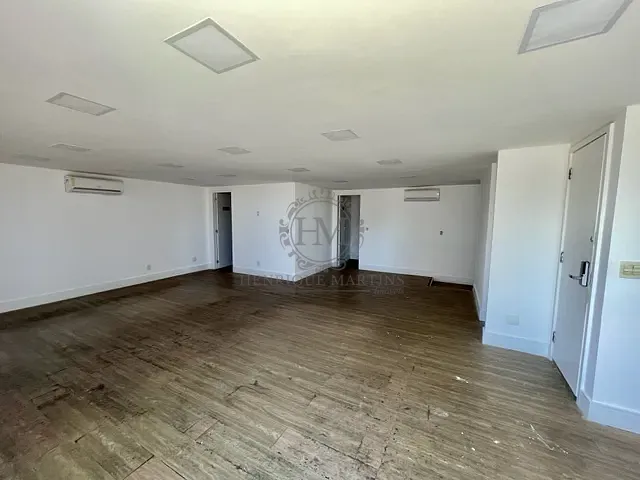 Sala com 95m², para alugar, no bairro Ipanema em Rio de Janeiro