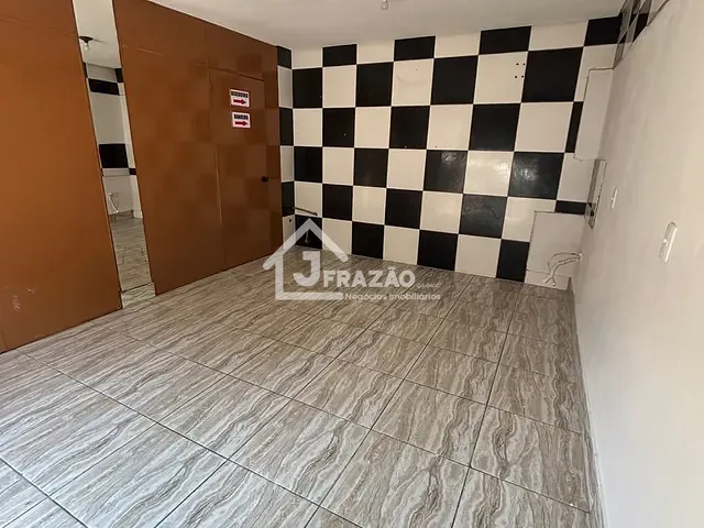 Sala para alugar, no bairro Setor Leste Vila Nova em Goiânia