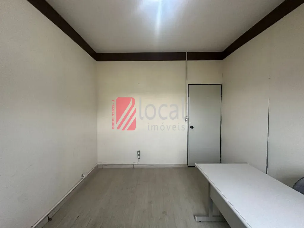 Conjunto Comercial / Sala  para aluguel, 11m² — foto 2 de 10