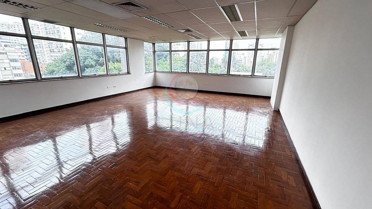 Sala-Conjunto, 328 m² - Foto 1