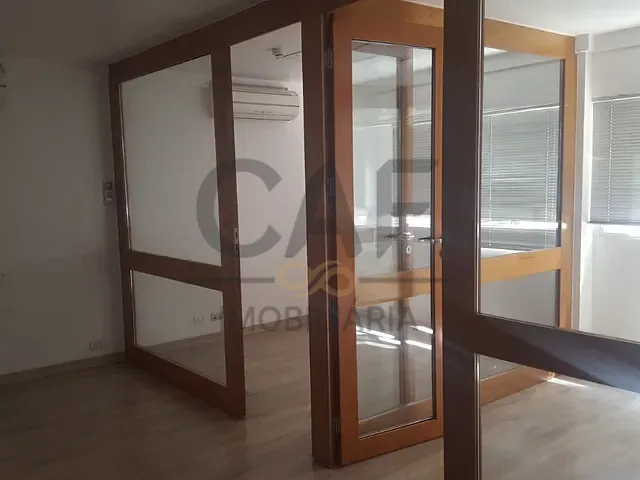 Sala com 120m², à venda, no bairro Jardim Paulista em São Paulo