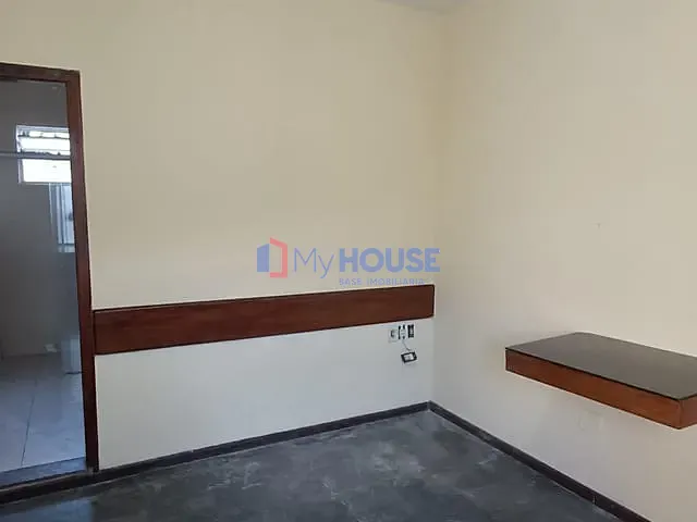 Sala para alugar, no bairro Pontal em Ilhéus