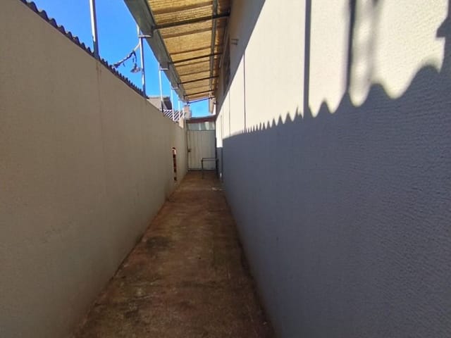 Sala para alugar, no bairro Conjunto Residencial Roberto Conceicao em Cambé
