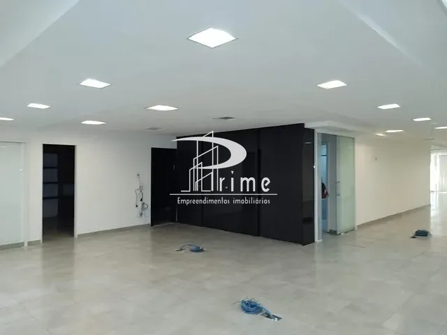 Sala com 350m², para alugar, no bairro Centro em Niterói