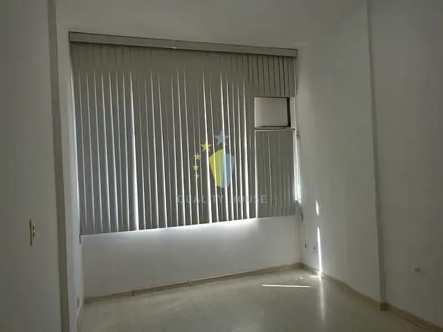 Sala com 24m², à venda, no bairro Tijuca em Rio de Janeiro