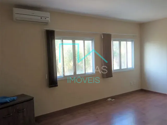 Sala com 28m², para alugar, no bairro Parque Eloy Chaves em Jundiaí