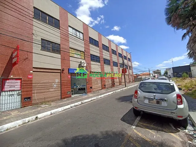 Sala com 30m², para alugar, no bairro Centro em Teresina