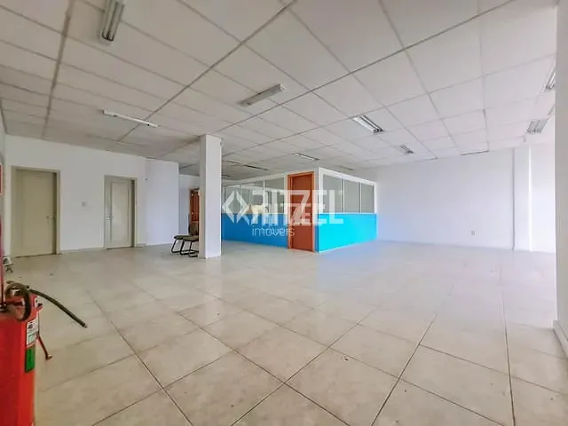 Sala com 150m², para alugar, no bairro Guarani em Novo Hamburgo