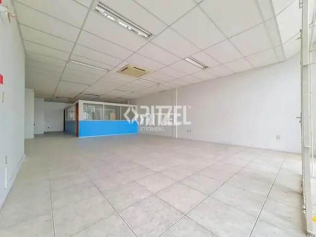 Sala com 150m², para alugar, no bairro Guarani em Novo Hamburgo