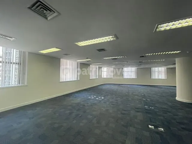 Sala com 268m², para alugar, no bairro Centro em Rio de Janeiro