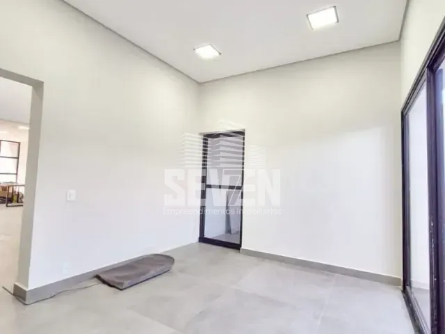 Sala com 250m², à venda, no bairro Jardim Estoril IV em Bauru