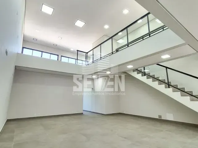 Sala com 250m², à venda, no bairro Jardim Estoril IV em Bauru