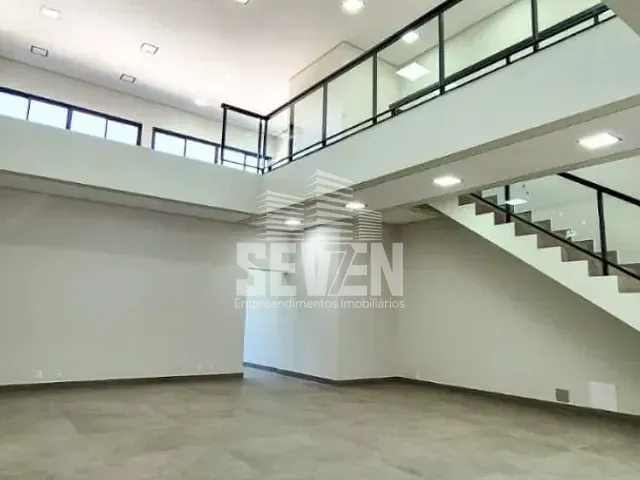 Sala com 250m², à venda, no bairro Jardim Estoril IV em Bauru