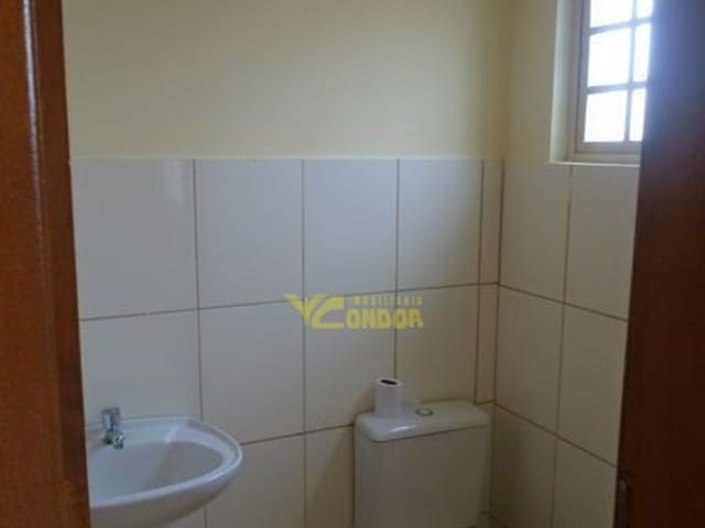 Sala para alugar, no bairro Centro em Cambé