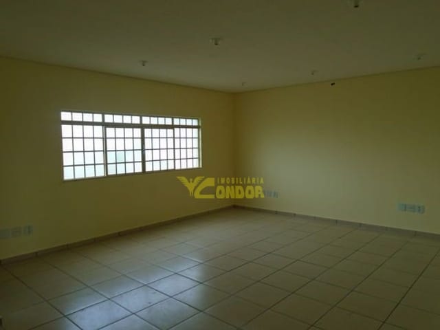 Sala para alugar, no bairro Centro em Cambé