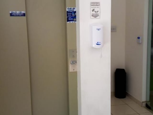 Sala com 30m² 1 quarto e 1 banheiro, à venda, no bairro Centro em Taubaté