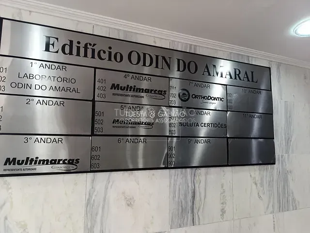 Conjunto comercial com 57m², para alugar, no bairro Centro em Curitiba