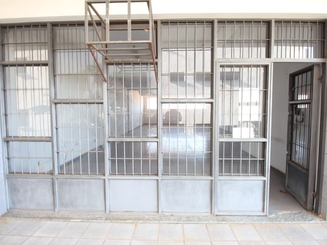 Loja com 120m², para alugar, no bairro Centro em São João da Boa Vista