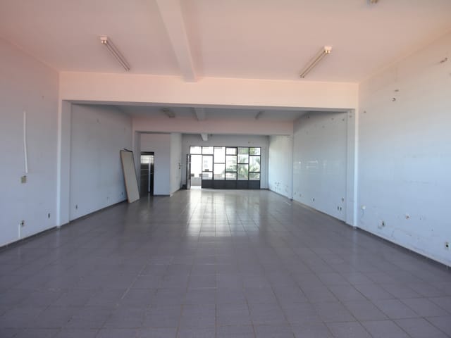 Loja com 120m², para alugar, no bairro Centro em São João da Boa Vista