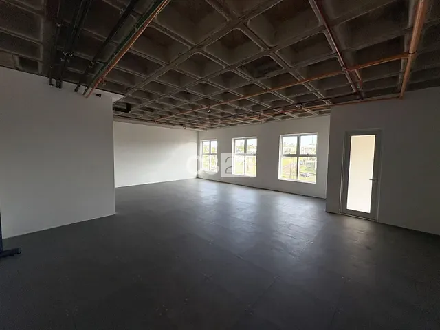 Sala para alugar, no bairro Bela Suiça em Londrina