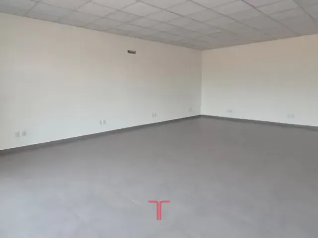 Sala com 56m², para alugar, no bairro Nações em Fazenda Rio Grande