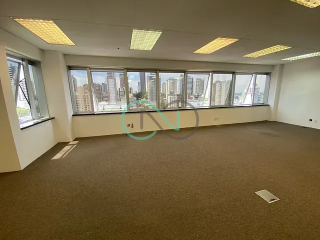 Sala à venda, no bairro Centro em Novo Hamburgo