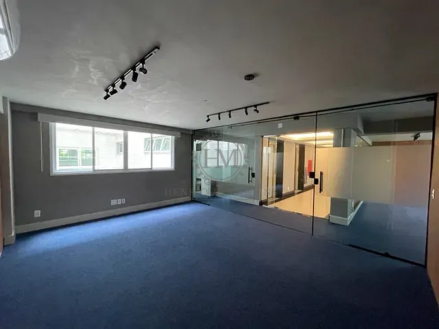 Sala com 182m², para alugar, no bairro Leblon em Rio de Janeiro