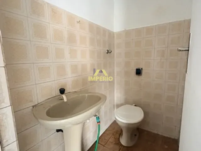 Sala para alugar, no bairro Centro em Salto