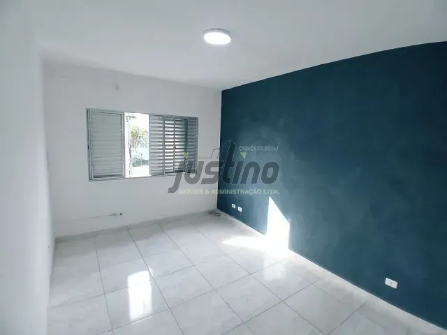 Sala com 53m², para alugar, no bairro Centro em Itanhaém