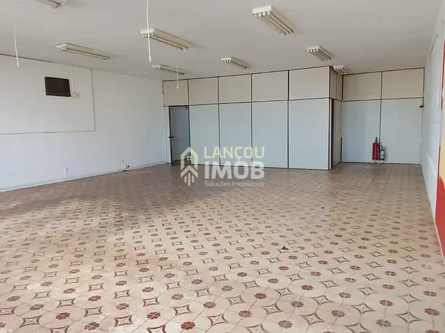 Sala para alugar, no bairro Jardim Paris em Jundiaí