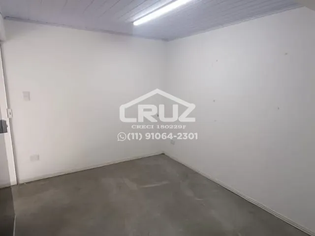 Sala para alugar, no bairro Laranjeiras em Caieiras