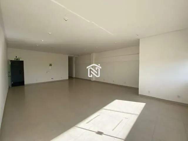 Sala para alugar, no bairro Setor Pouso Alegre em Paraíso do Tocantins