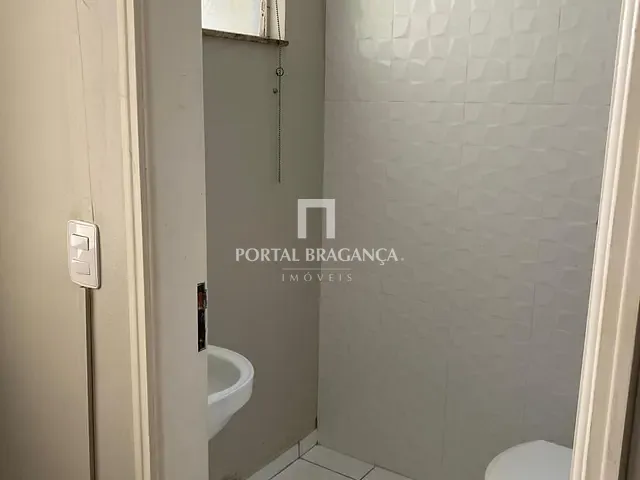 Sala para alugar, no bairro Centro em Bragança Paulista