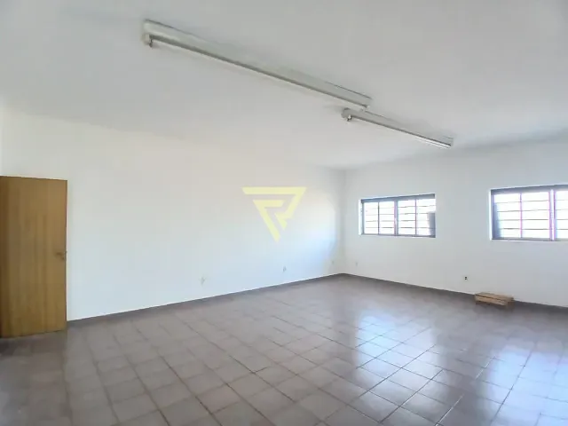 Sala com 60m², para alugar, no bairro Ipiranga em Ribeirão Preto