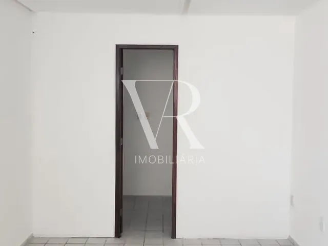 Sala à venda ou para alugar, no bairro Tambaú em João Pessoa