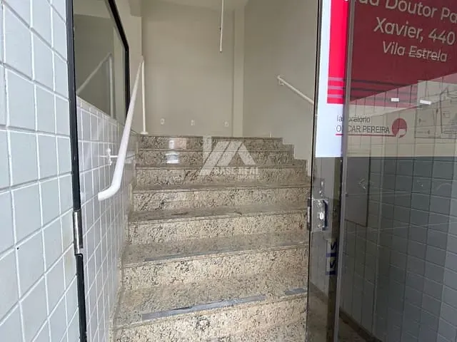 Sala com 60m², para alugar, no bairro Centro em Ponta Grossa