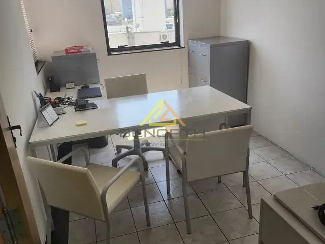 Sala com 42m², à venda, no bairro Santana em São Paulo