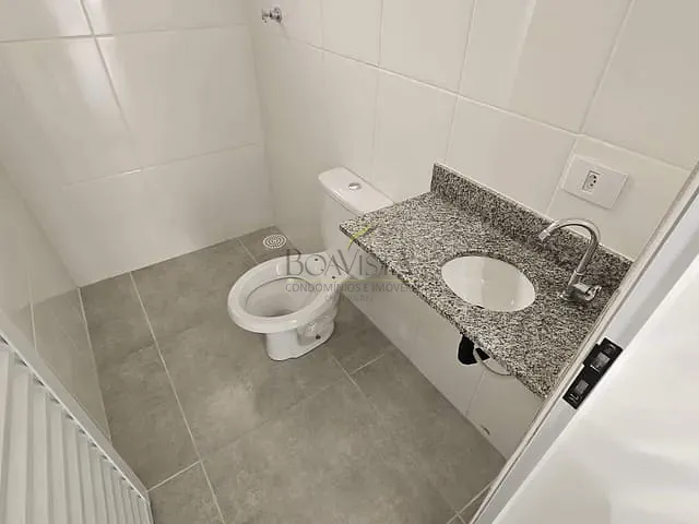 Sala para alugar, no bairro Centro em Piracaia