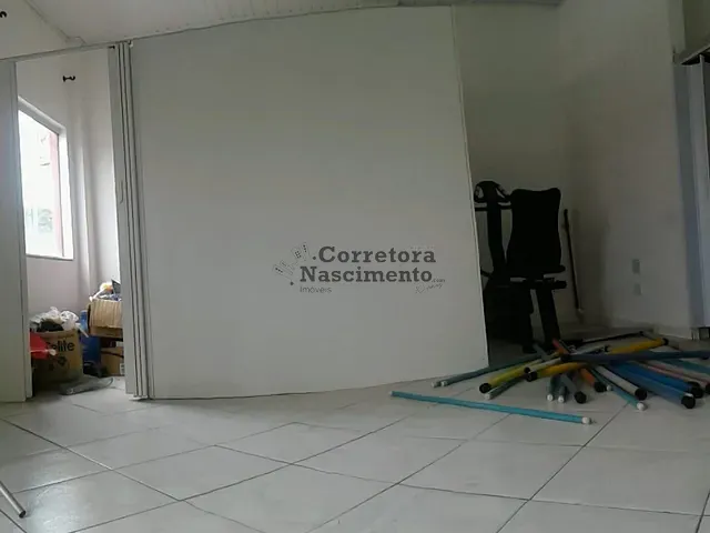 Sala com 35m², para alugar, no bairro Parque Itamarati em Jacareí