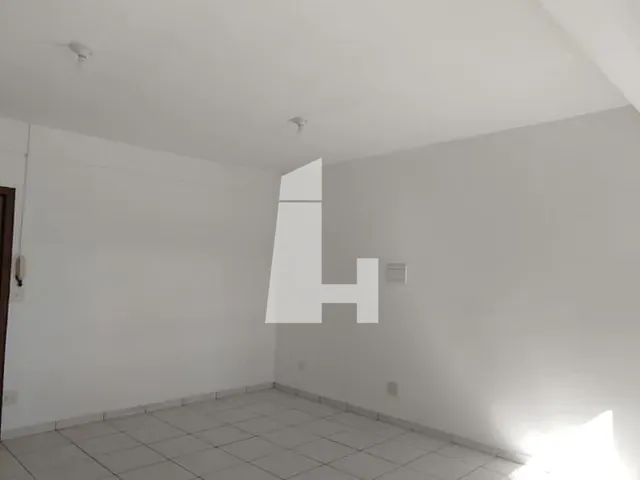 Sala com 26m², para alugar, no bairro Vila Barros em Guarulhos