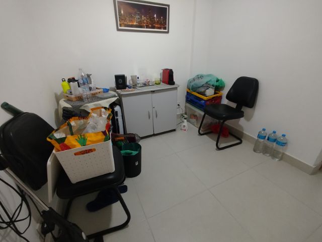 Sala à venda, no bairro Freguesia (Jacarepaguá) em Rio de Janeiro