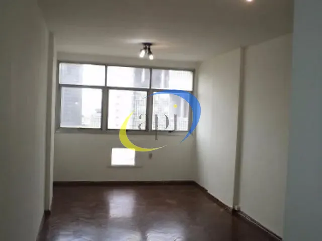 Sala com 27m², para alugar, no bairro Centro em Rio de Janeiro