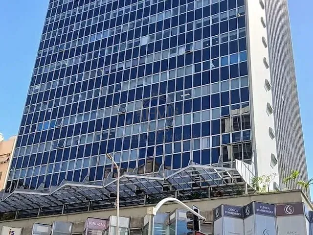 Sala à venda, no bairro Ipanema em Rio de Janeiro